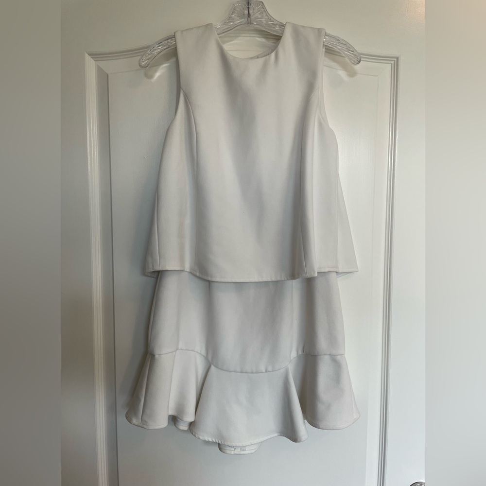 BCBGMaxAzria Sz 2 white dress Graduation dress